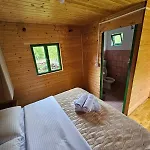 Bujtina Zemra Tradites 3*