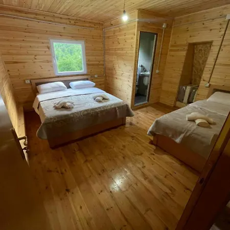 Guest house Bujtina Zemra Tradites *