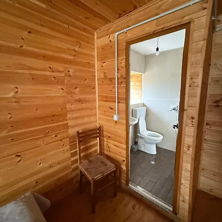 Guest house Bujtina Zemra Tradites *
